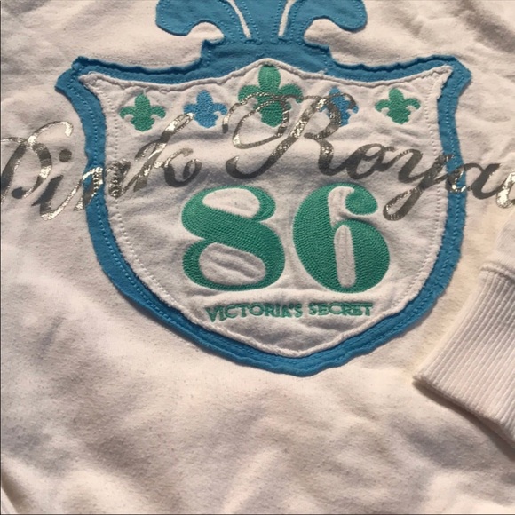 VS Pink large vintage sweatshirt with side pockets - Picture 2 of 3